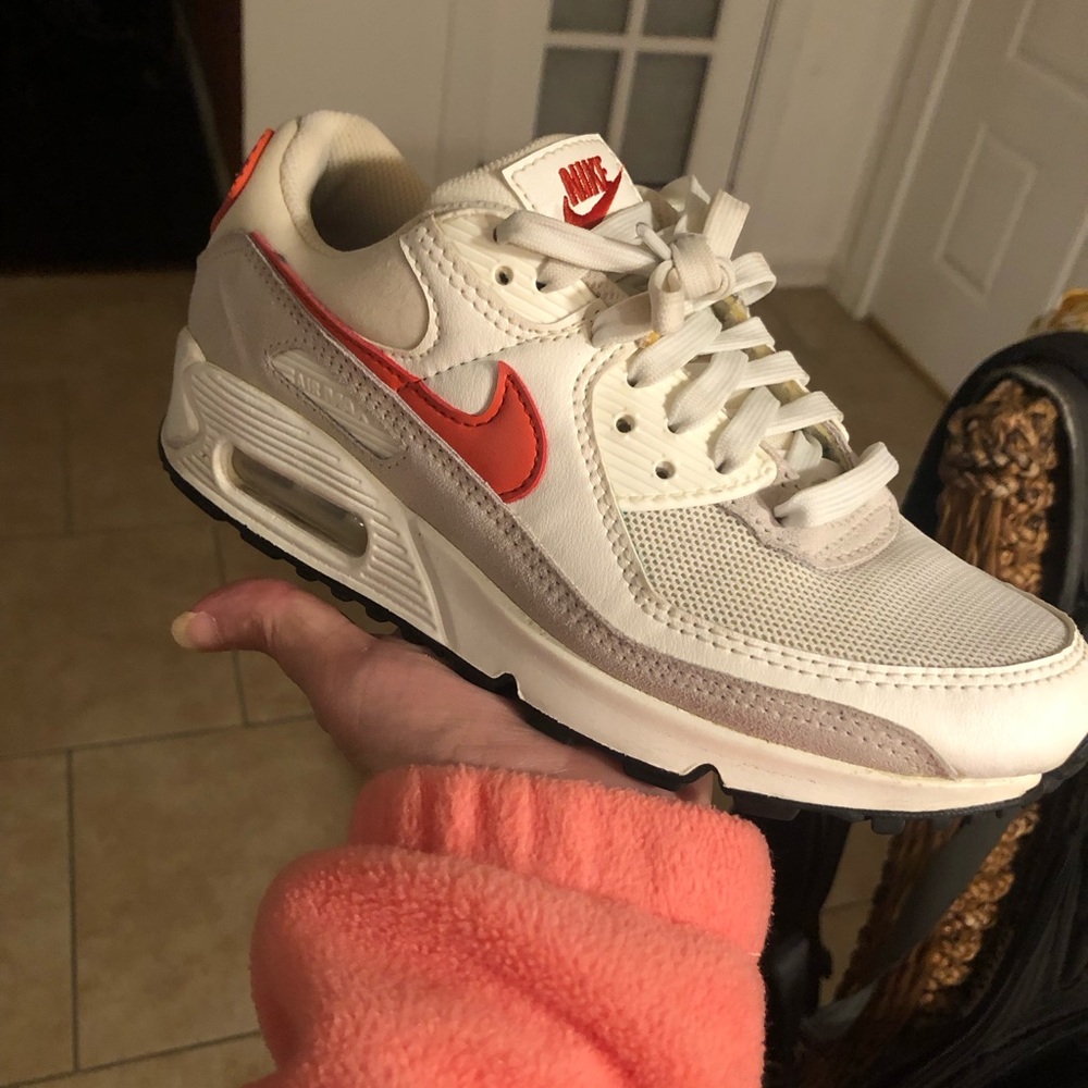 Nike Air Max 90 “Mantra Orange” - Women’s Sizes 6 - (DM8265-100) - Picture 2 of 10